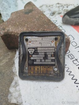 Elektro motor s hydro měničem - 2