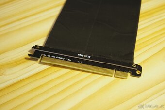 PCI Express 3.0 x16 Riser prodlužovací 30cm - 2