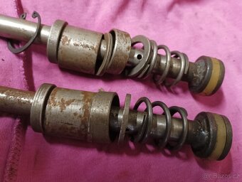 Jawa 638-640 přední vidlice dil - 2