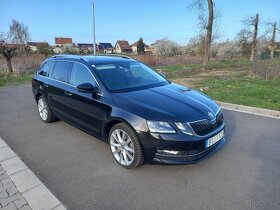 ŠKODA OCTAVIA 2,0TDI-2017-STYLE-TAŽNÉ-FULLED-NAVI - 2