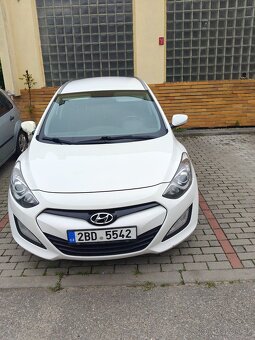 Hyundai i30 kombi havarované 2014 - 2