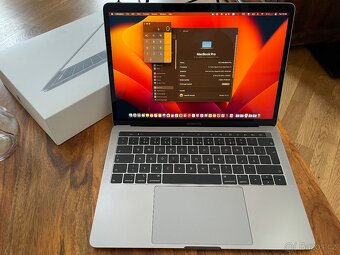 MacBook PRO 13 (2018) / Space Gray / 256GB / Touch Bar - 2