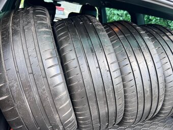 Alu kola originál VW Pneu Michelin Pilot sport 4 4x5,1 mm - 2