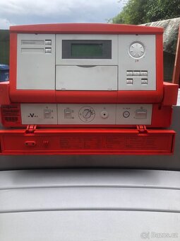 Prodám  kotel na olej  40 - 44  KW - 2