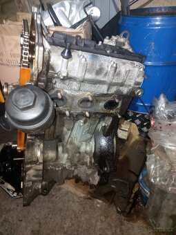 Náhradní díly motoru 1,2 HTP 12V - 2