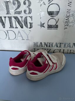 Dětské boty Adidas, vel. 32 - 2