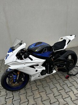 Yamaha YZF-R6 GYTR STK - okruhovka - 2