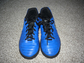 sálové boty zn Nike Tiempo, vel 37,5, vnitřní stélka 23,5cm - 2