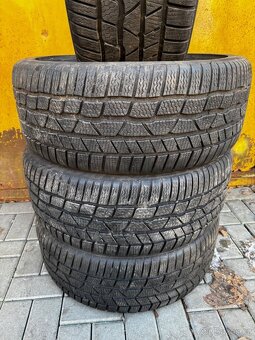 Zimní pneumatiky Continental 245/40/20 - 2