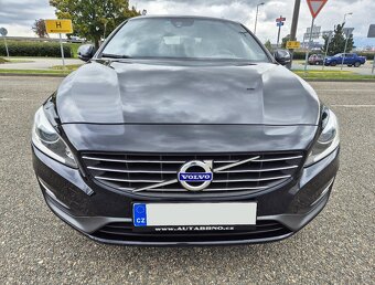 VOLVO V60 2.0D4 BUSINESS XENON VÝHŘEV NAVI LED ALU 18 - 2