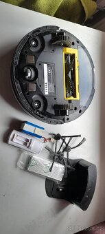 Tesla Roboticky vysavač T60 - 2