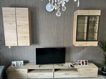 Téměř nová obývací stěna - 2