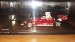F1 Ferrari 312T #11 ClayRegazzoni 1975 LooksMart 1:43 - 2
