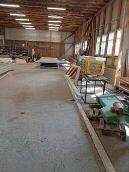 Výrobní a skladovací hala - 2