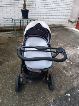 Kočárek Chicco trojkombinace - 2