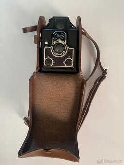 Fotoaparáty ALTISSAR a EXA Jhagee - 2