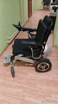 Elektrický invalidní vozík - 2