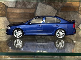 Škoda Octavia 2 RS Race Blue - 2