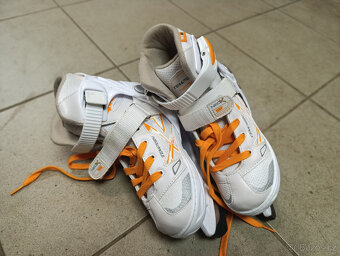 Dětské nastavitelné brusle velikost 33-36 EU - 2