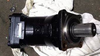 Hydraulické čerpadlo nové. - 2