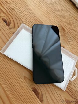 iPhone 13 černý, 128GB - 2