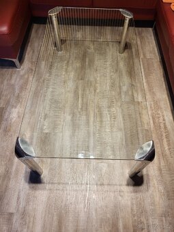 Konferenční stolek - 2