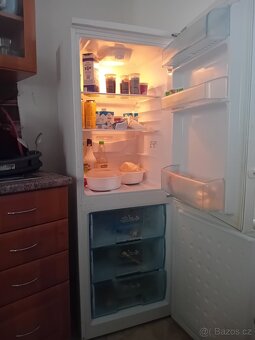 Lednice s mrazákem Beko - 2