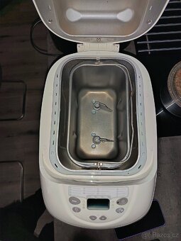 Domácí pekárna moulinex - 2