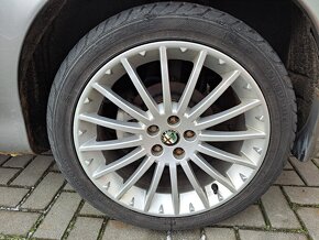 Alfa Romeo alu kola - 2