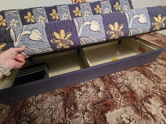 Rozkládací pohovka - 2