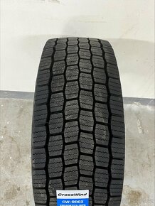 295/60 r22,5 Záběrové pneu CrossWind 295 60 22,5 - 2