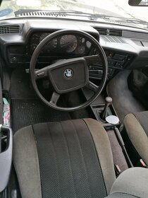 BMW 320/6 E21 Baur - 2