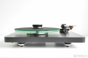 Gramofon NAD C588 - 2