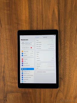 Apple iPad 6. gen 32gb černý, baterie 90% - 2