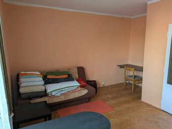 Pronájem bytu 1+kk, 24 m² Hálkova, Opava - 2