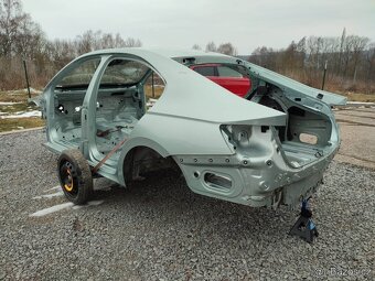 Výřez karoserie-Škoda Scala,Octavia III, IV ,Kamiq, Fabia IV - 2