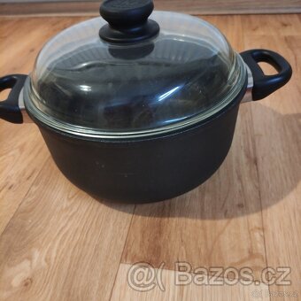 Titanový hrnec - 2