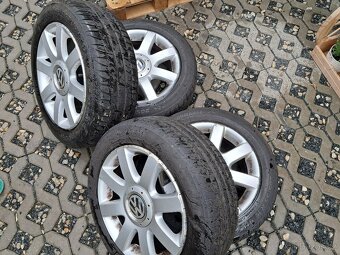 Alu kola 5x112 R16 originální VW letní pneu 70% - 2
