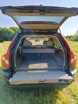 Volvo XC90 2.4 D5  4x4 , SUV , - 2