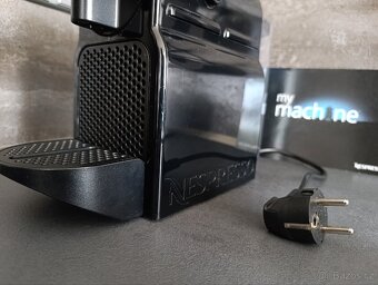 Kávovar Nespresso - 2