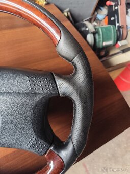 Dřevěný volant BMW E36 - 2