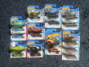 Autíčka Hot Wheels - 104 kusů - 2
