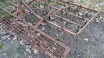 Kultivátor s drobicim válcem - 2