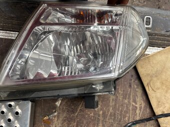 Nissan pathfinder - 2