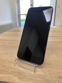 Xiaomi Mi A1, 64 Gb - černá | Čistý Android - 2