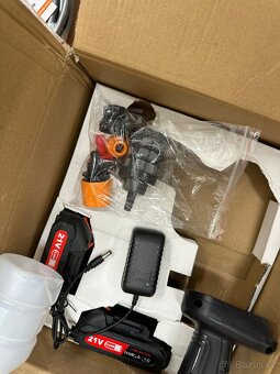 💦 Aku tlaková myčka 21V s příslušenstvím - 2