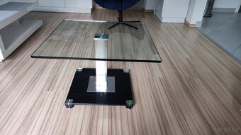 Skleněný stolek - 2