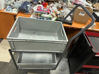  Výprodej kanceláře / provozovny – Vozík + přepravky 3500 - 2