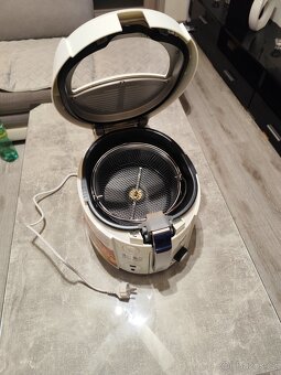 Fritovací hrnec DeLonghi - 2