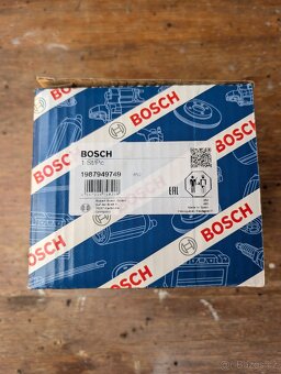 Vodní pumpa BOSH na FORD - 2